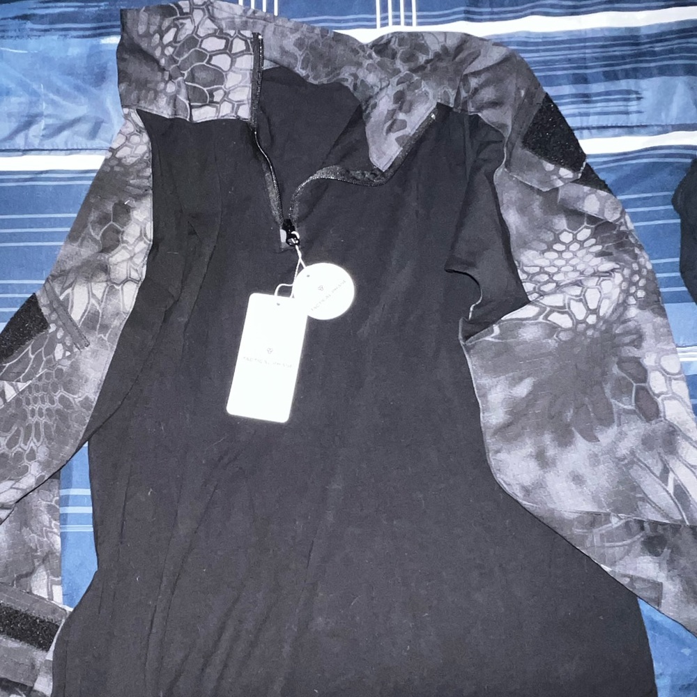 Tactical phase large size sweatshirt never worn
